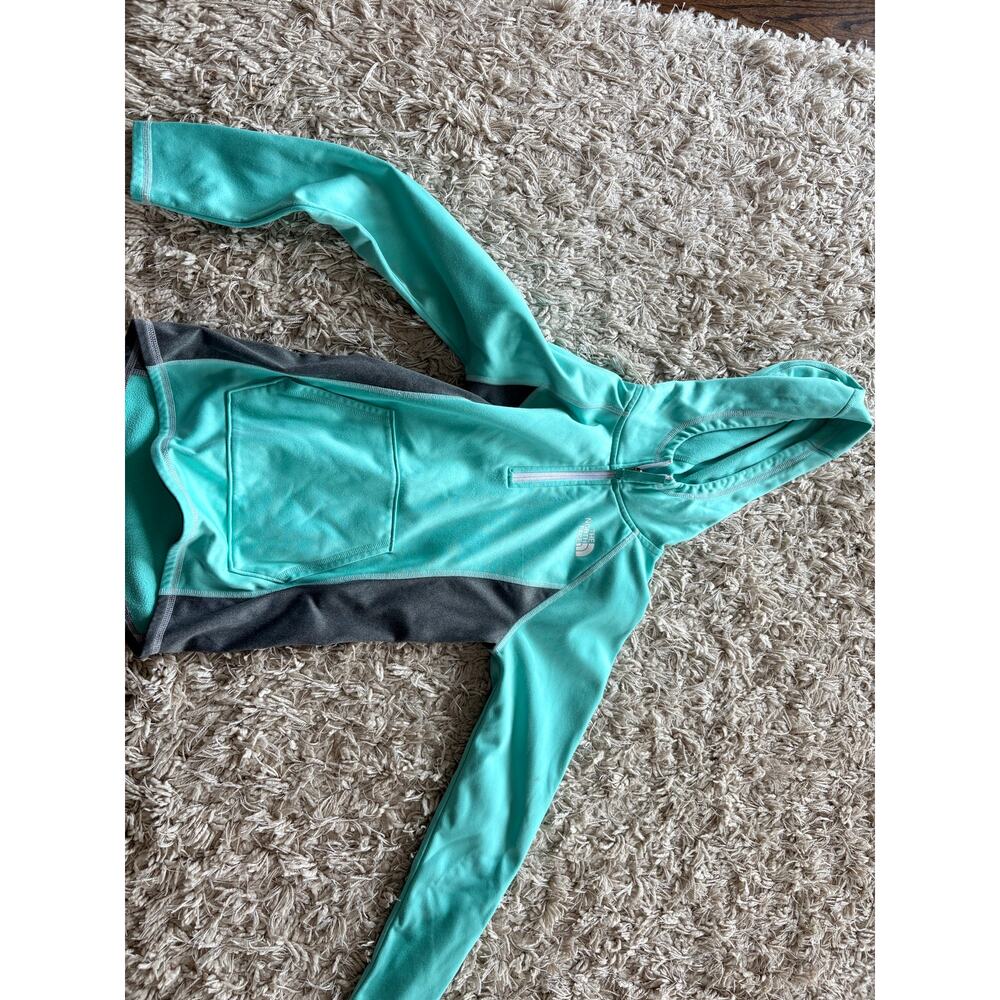 The north face girls pullover